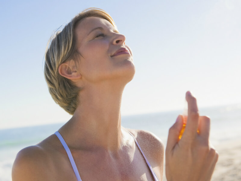 facial-mists-GettyImages-92789617-crop.jpg